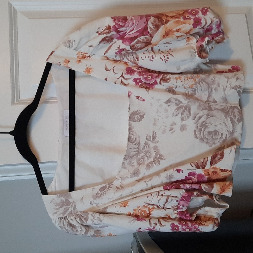 Floral cap sleeve top